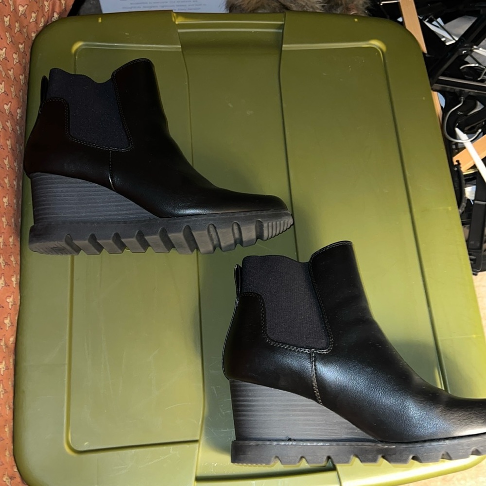 Universal Threads Wedge Bootie - image 1